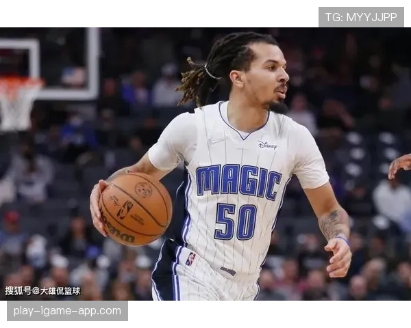 佩德里精准直塞持续撕防守体系，本赛季角色转变显著提升球队进攻效率