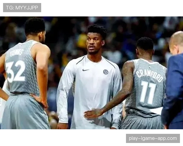 安德鲁·威金斯突破拉开空间效率提升显著，带动球队进攻节奏